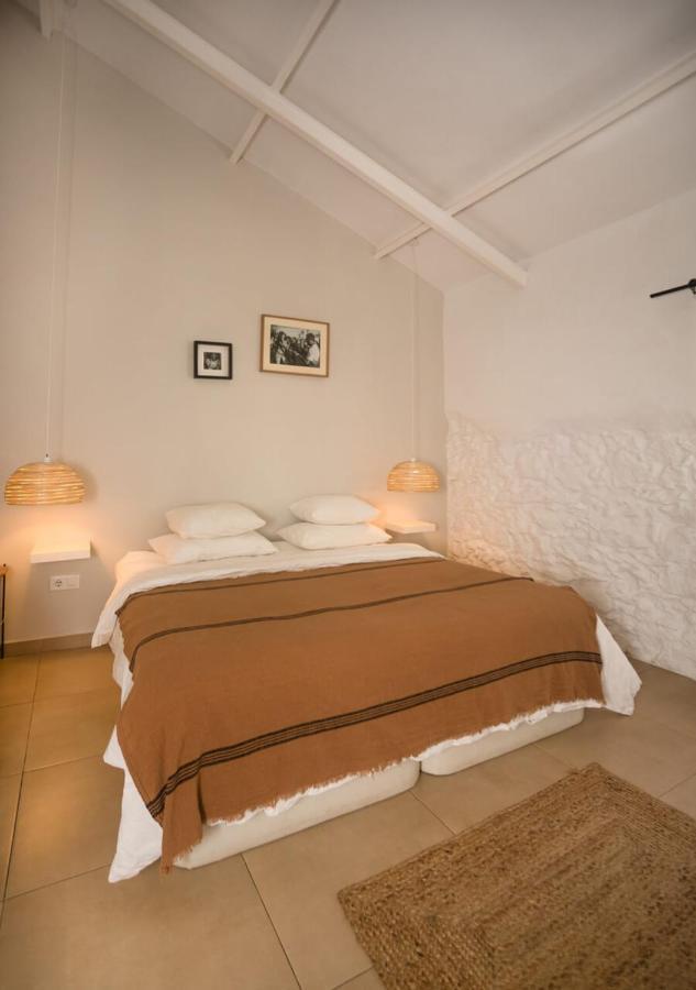 Casa De Los Cuadros Villaluenga Del Rosario Kültér fotó